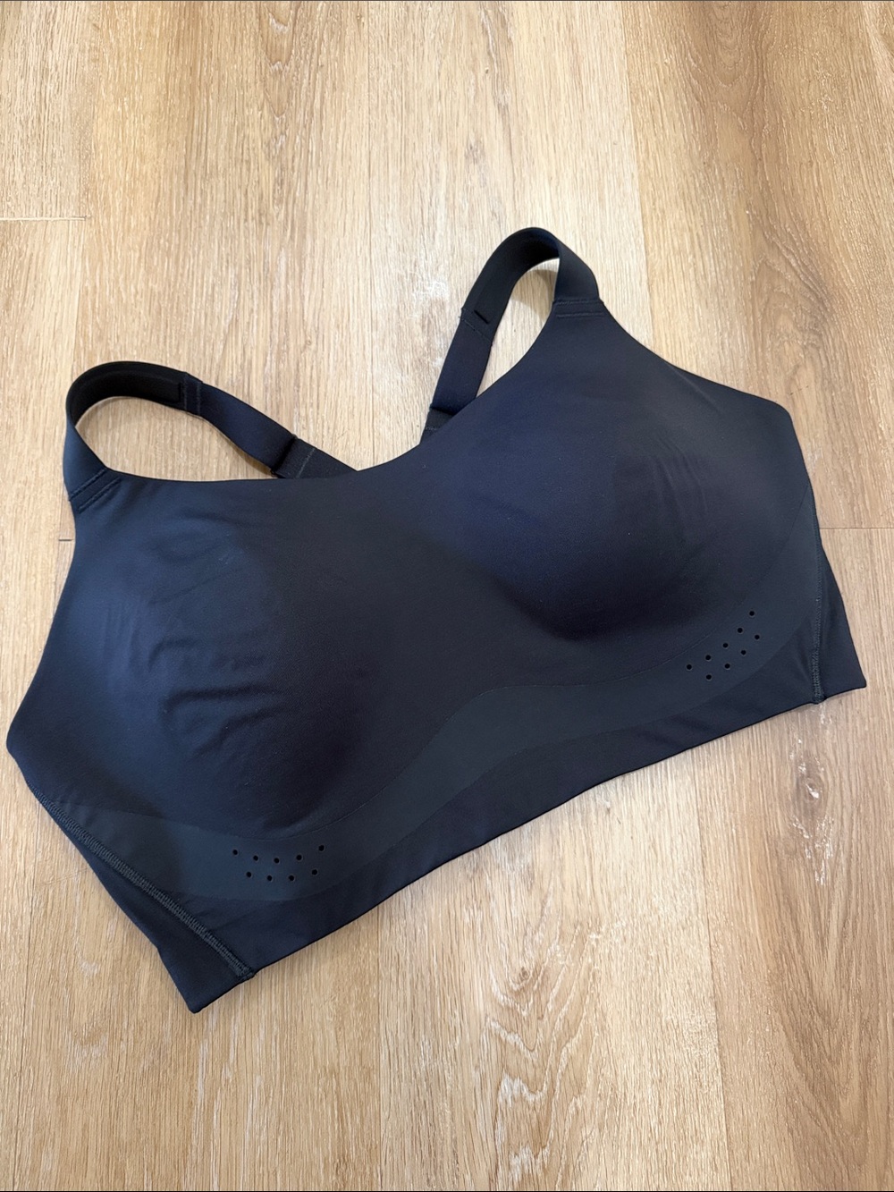 CALIA by Carrie Underwood Black Wireless Sports Bra